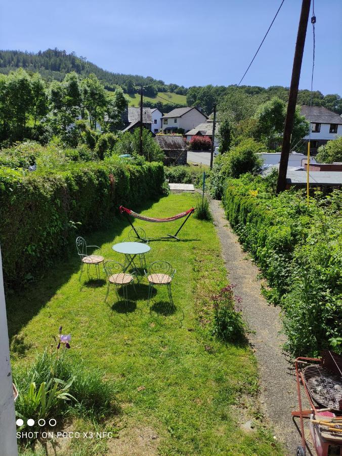 Adail Cottage Аберистуит Экстерьер фото