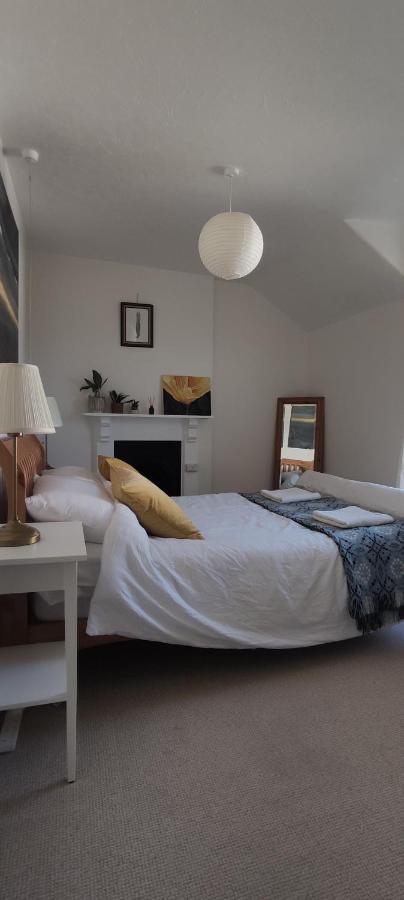Adail Cottage Аберистуит Экстерьер фото